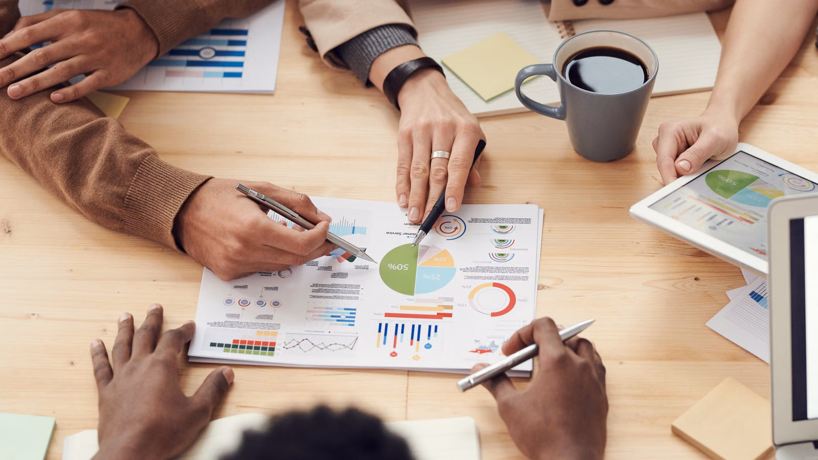 The real ROI of BI: How leading teams turn insight into action